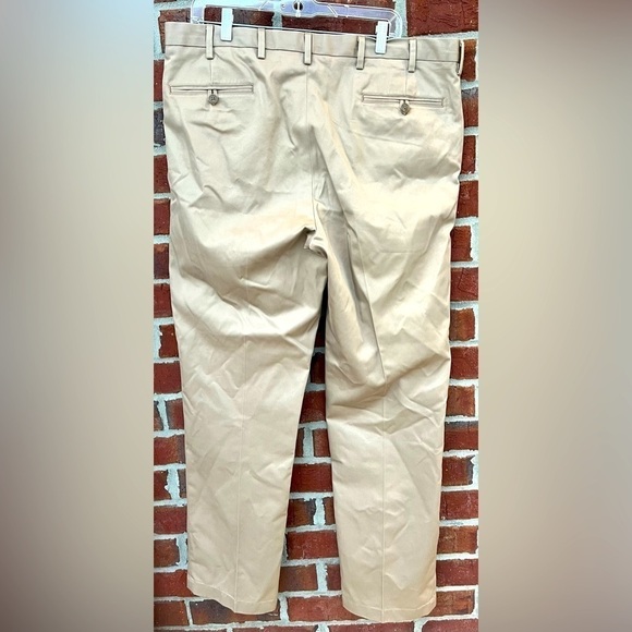 Jos A Bank Tailored Fit Chinos 38 x 32 - Picture 4 of 7